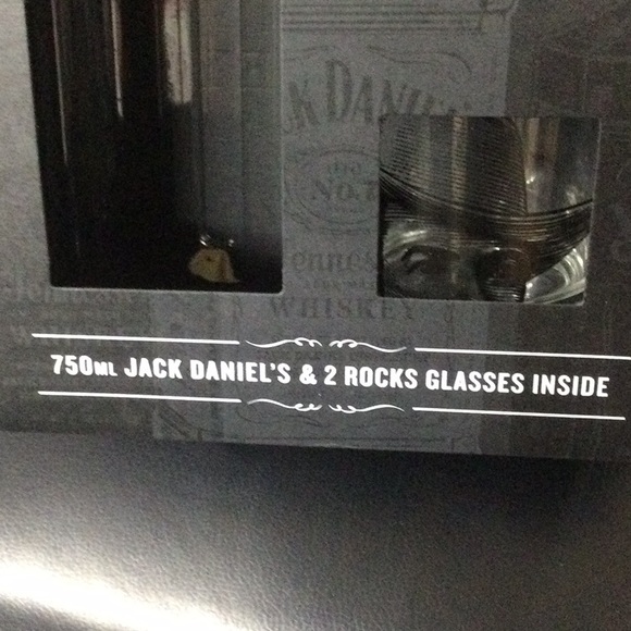 New Jack Daniels Gift Set Box - Picture 2 of 9